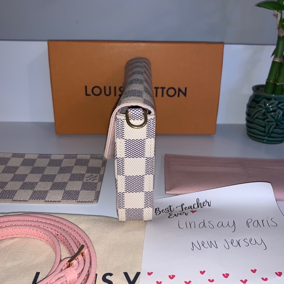 ✨SOLD✨ Louis Vuitton Pochette Felicie Damier Azur - Picture 9 of 15